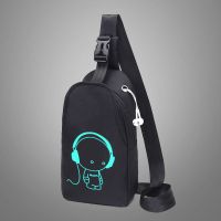 动漫夜光胸包男韩版潮斜挎包男士牛津布学生女休闲单肩包小背包 音乐人 时尚版