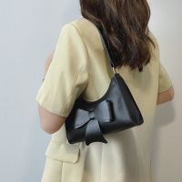 法国小众包包2021新款高级感时尚单肩腋下女包洋气斜挎包百搭ins 黑色