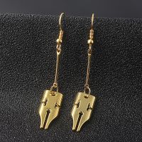 JOJO的奇妙冒险岸边露伴耳环一动也不动Rohan Kishibe 钢笔耳夹 镂空板耳环