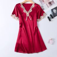 南韩丝绸睡裙女士夏季冰凉短袖连衣裙性感高档奢华蕾丝家居睡裙 [舒适感]V领蕾丝裙-酒红 M(80-95斤)