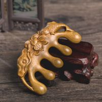 荷花鱼按摩梳 布袋装 天然绿檀木经络按摩梳 檀香木整木雕花头部保健梳子便携随身梳