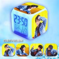 tfboys我们的少年时代写真王俊凯王源易烊千玺周边七彩小闹钟 易烊千玺B款 配送电池