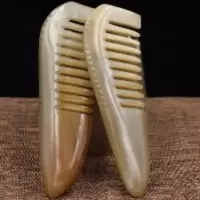 天然白牦牛角梳子宽齿卷发梳子牛角梳子 头部按摩便携梳子 约15厘米总长