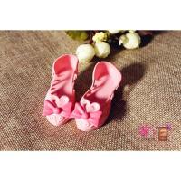 叶罗丽娃娃50cm衣服假发夜萝莉服装bjd4分娃衣裙子叶罗丽公主裙 4分粉色凉鞋. 50厘米叶罗丽配件 数量不多卖完下架