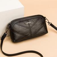 包包中年女2021新款妈妈包百搭单肩斜挎老年人手机零钱包婆婆小包 黑色V字纹 1898款