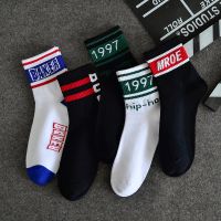 2-5双长袜子女韩国学院风中筒潮流韩版冬原宿高腰外穿街头男百搭 中筒潮袜-326 男均码