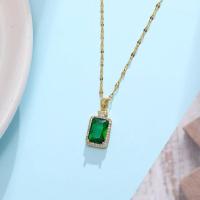 法式复古轻奢祖母绿色方块锆石满天星项链女短款锁骨链 祖母绿 水瓶嘴唇链金色