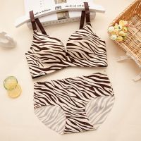 [文胸套装]一片式少女无痕文胸套装聚拢有无钢圈内衣内裤性感 黄斑马套装 32A/70A[上薄下厚]