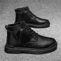 伊努特秋季马丁靴男高帮英伦风韩版百搭男士工装短靴袜子口黑色中帮皮鞋