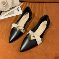 枫述悦迪朵小香风单鞋仙女皮鞋2021新款晚风温柔低跟豆豆鞋尖头粗跟女鞋瓢鞋