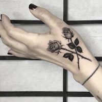 手背玫瑰款1张 黑暗玫瑰花纹身贴女防水持久手臂花朵仿真社会逼真脖子手背纹身