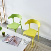 注 : 购 4 把以上才能发货 儿童款式 塑料椅成人加厚家用餐椅靠背椅子北欧创意餐桌椅餐厅休闲塑料椅子
