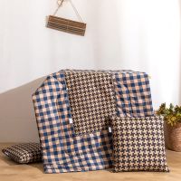 初荷 小号105*150xm[全棉版被子] 全棉汽车抱枕被子两用三合一沙发小靠垫办公室午睡枕头折叠空调被