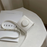 白色 小众高级感包包女2021夏韩版迷你mini相机斜挎耳机小方包