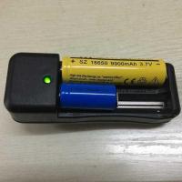 1个黄色9900 18650锂电池大容量3.7V充电电池手电筒头灯小风扇电池充电器