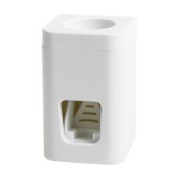 白 牙刷置物架挤牙膏神器壁挂式自动挤压器套装吸壁卫生间刷牙杯挂墙