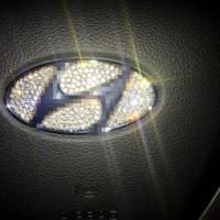 现代(填空款)拍时留言车型 现代悦动领动朗动瑞纳悦纳菲斯塔车标贴方向盘标志贴水晶钻车标贴