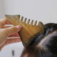 多功能绿檀怪兽按摩梳 头部刮痧头疗经络宽齿木梳子[3月15日发完] 多功能绿檀怪兽按摩梳 头部刮痧头疗经络宽齿木梳子