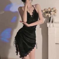 黑色 均码[建议80-130斤] 宫廷心机/性感睡衣情趣蕾丝裙侧开叉火辣金丝绒调情吊带睡裙