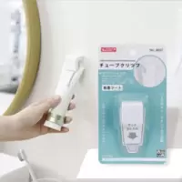 日本卫浴挂夹 多用浴室牙膏洗面奶挂架护肤品塑料挂夹 日本卫浴挂夹 多用浴室牙膏洗面奶挂架护肤品塑料挂夹