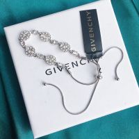 白金色 普通小礼盒 手链女GVC梅花手链纪家手镯纪希手环气质韩版女学生ing小众不掉色