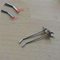 心形5厘米30个装 圆孔洞洞板货架挂钩三脚心形挂钩精品店手机配件超市帽子收纳挂钩