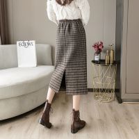 毛呢千鸟格子半身裙女2021秋冬加绒加厚过膝中长款直筒开叉包臀裙