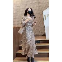 设计感连衣裙女2021新款秋季轻熟风宽松遮肚优雅碎花a字裙15天内发货