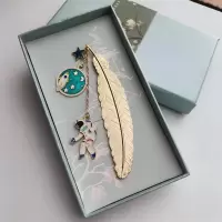 锦鲤附体逢考必过中高考祝福励志考研考试不挂科羽毛书签礼物