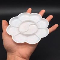 梅花型调色碟 迷你款8cm调板水粉水彩画调色盒丙烯颜料脚丫调色盘
