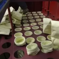工业除尘器布袋氟美斯耐腐蚀玻纤毡覆膜生物质燃煤锅炉