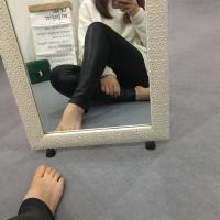 间拍摄白色色拍照地毯拍衣服灰色底布卧室客厅摄影毯子