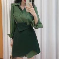 2021早秋女装港味复古新款小个子不规则衬衫半身裙两件套气质套装