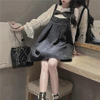 早秋辣妹小个子宽松黑灰色背带短裙字宽松学院风可爱蝴蝶结连衣裙