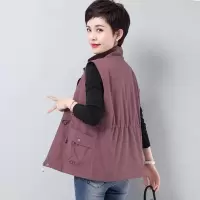 有内衬2021新款马甲女春秋装中老年妈妈外套休闲宽松收腰马夹