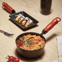 无涂层炒锅迷你小奶锅家用老式铸铁锅婴儿宝宝辅食平底煎锅