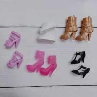 外贸芭比娃娃高跟鞋 平底鞋 靴子 凉鞋 发卡帽子项链眼镜包配件 固定5双款1