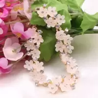 日韩少女甜美雏菊花朵镶钻手镯百搭唯美手饰淑女树脂五叶花手链 花朵手镯