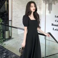 小个子方领长款连衣裙女夏新款复古赫本风显高显瘦法式收腰小黑裙 黑色 S