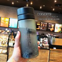 大容量简约随手杯磨砂便携带茶隔防漏塑料杯男女士情侣学生水杯子 小号黑色茶隔磨砂随手杯600ML