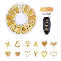 2020新款美甲饰品指甲饰品金属框镂空美甲装饰品流行星月混装铆钉 圆盘钻01