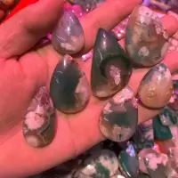 晶石记天然无优化 冰种玛瑙玉髓 吊坠飘花樱花玛瑙 送佩绳 绿樱花水滴
