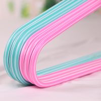 实心加长加粗大衣架 家用特大号衣架子被套床单晾衣架 晒被子神器 65cm条纹 2支装