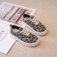 儿童帆布鞋女童鞋子春款个性2021春秋新款潮牌夏季鞋男童豹纹板鞋 浅灰色 26码内长16.8cm