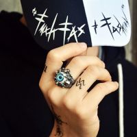 蓝眼 美7号 霸气个性恶魔之眼戒指男潮复古骷髅指环钛钢立体浮雕设计