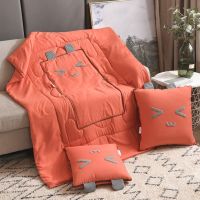 嘟嘴猫咪-橘-四季款[单个] 40X40 打开110*150cm 抱枕被两用加厚折叠靠垫水晶绒被子办公室空调被午休高档汽