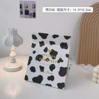 黑白纹 ins可爱折叠镜子学生宿舍便携桌面台式镜大号化妆镜少女心梳妆镜