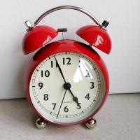 小胖子款红色 3寸圆弧打铃夜灯闹钟大声懒人金属创意钟静音卧室桌面学生贪睡钟
