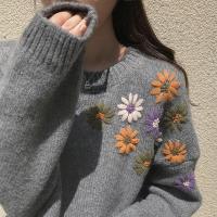 [D清仓福利 买2送1]重工刺绣白色套头毛衣宽松外穿针织衫上衣女2020秋新款