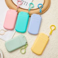 超薄卡片酒精喷瓶补水喷雾瓶 细雾分装瓶喷雾空瓶 挂钩卡片分装瓶收纳套装